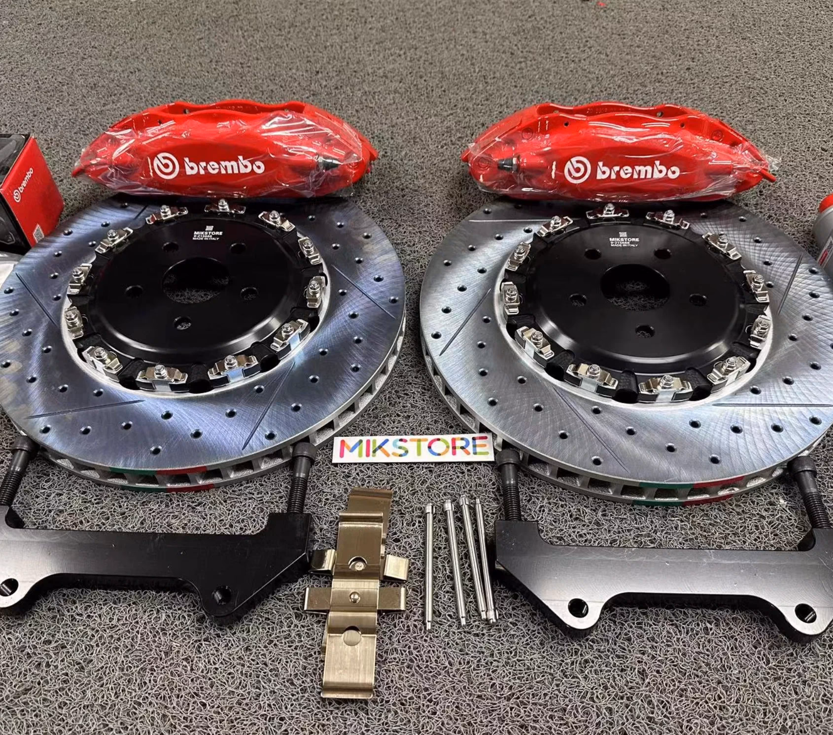 What are the different types of brake pads available in the Philippines?
