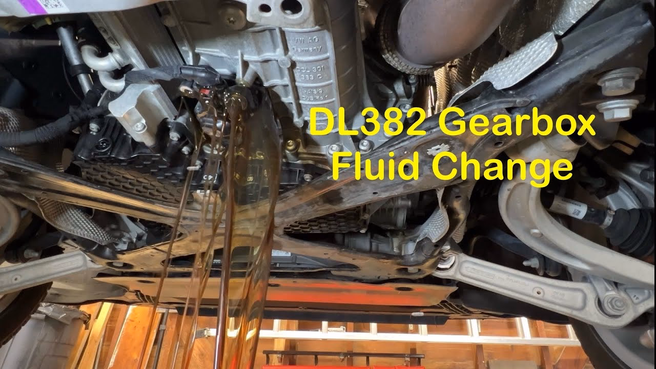 Does Audi dl382 have a wet clutch?