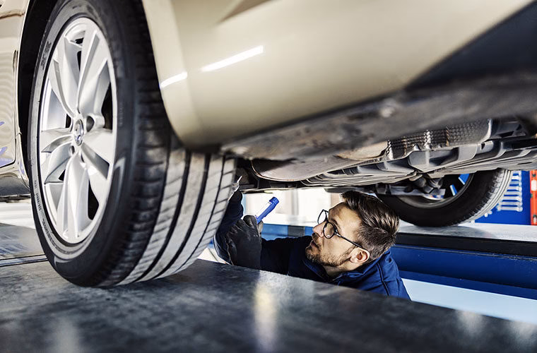 How long can I Drive in the UK with an IOM licence?