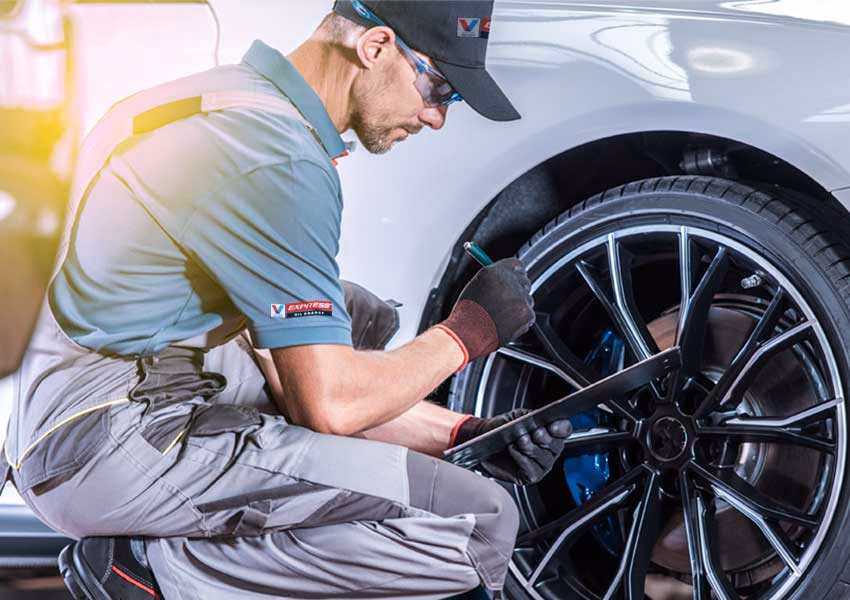 What is Express Oil & Tire Engineers?
