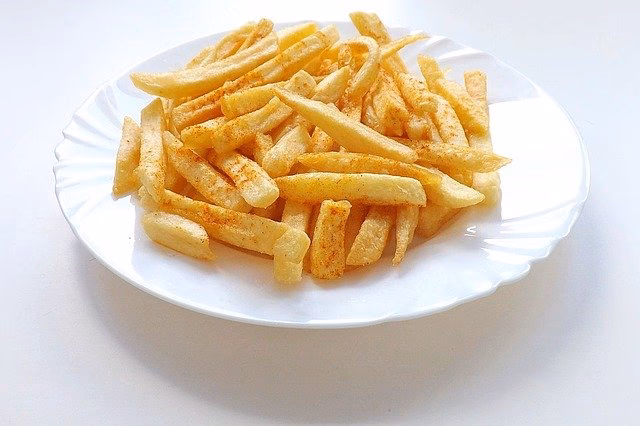 Why do fried chips taste greasy?