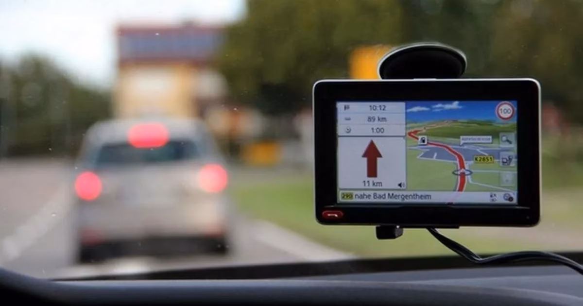 Can you put a Sat Nav on your windscreen?