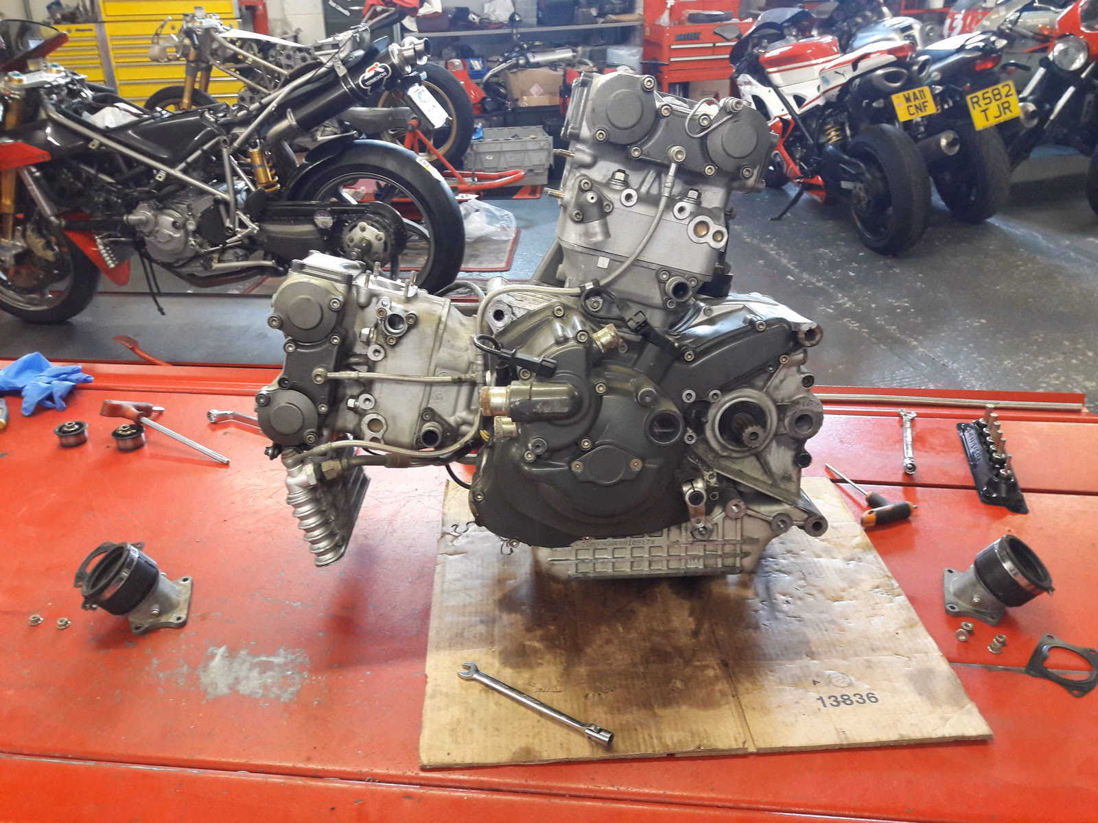 How many Ducati 996 bikes are available on Auto Trader?