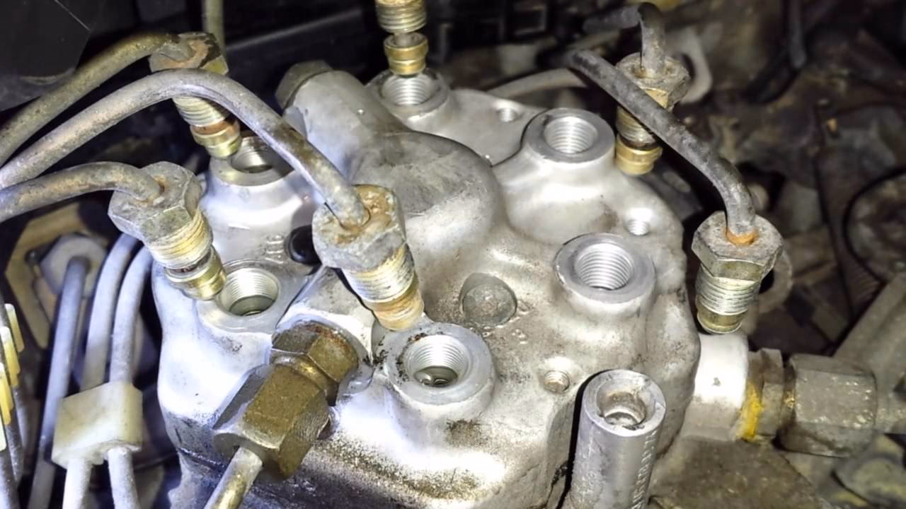 What kind of injection system does a Mercedes-Benz have?