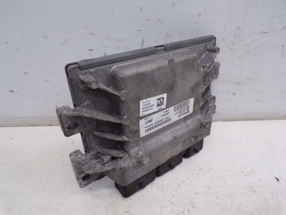 Can a cheap OBD2 reader clear a Ford engine management light?
