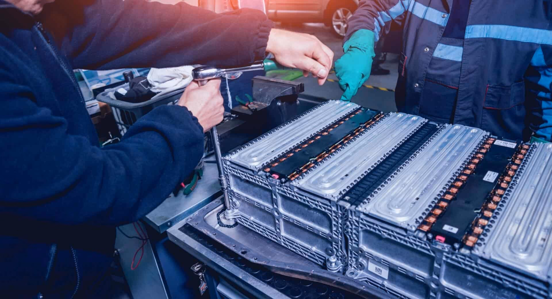 Who are hybrid battery solutions?