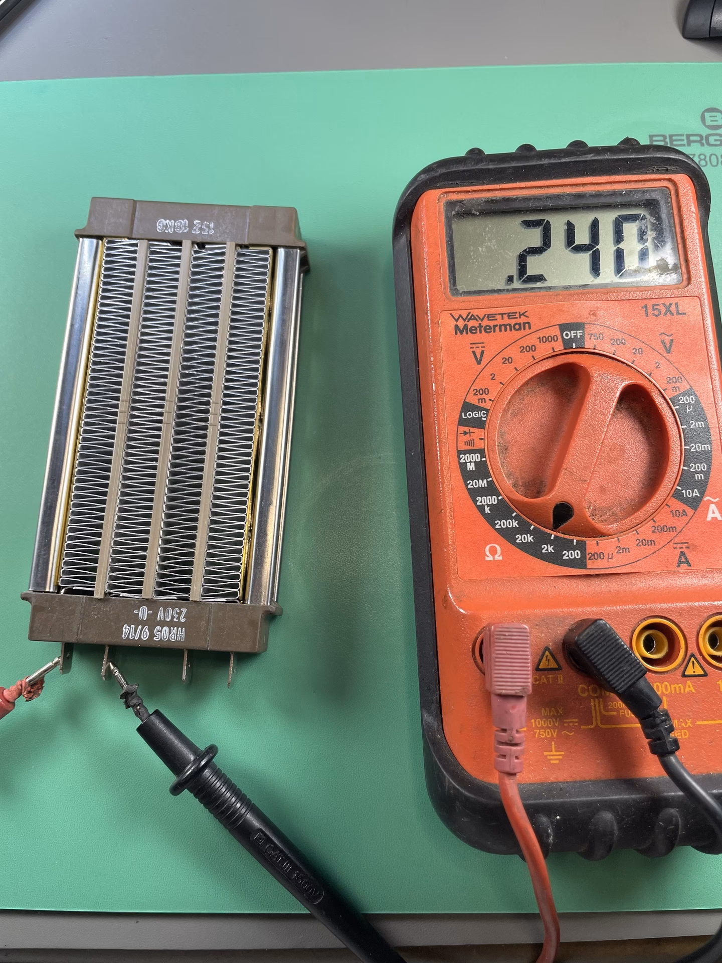 What is the elmasteam 8 benchtop steam jet cleaner?