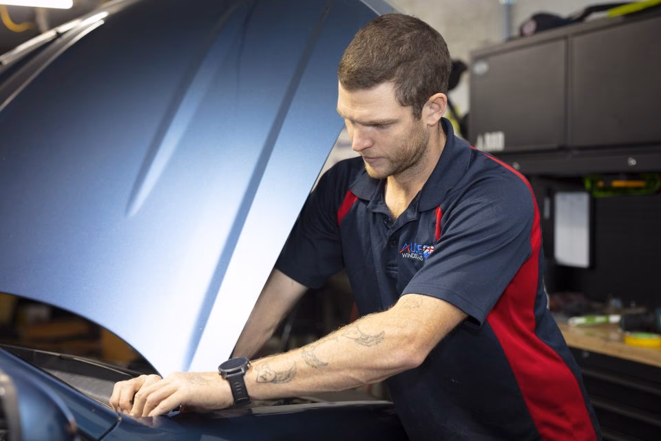 Do I need a windscreen replacement Canberra?