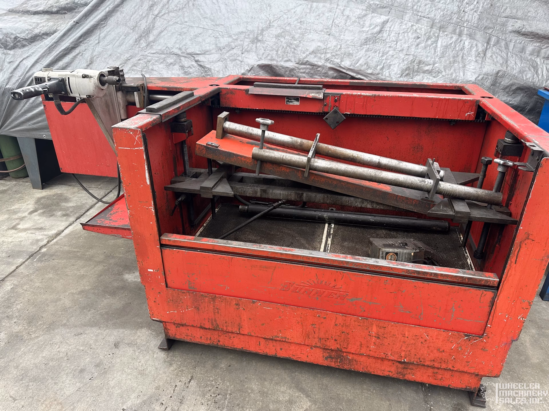 Do you offer a reserve price for surplus machinery?