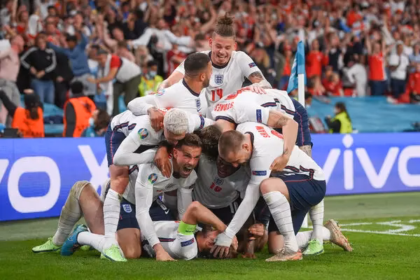 Which browser should I use to watch Denmark vs England?