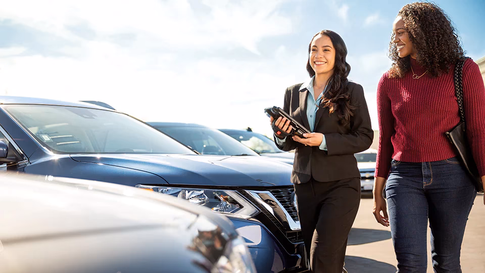 How much do Enterprise Rent-a-Car employees make?