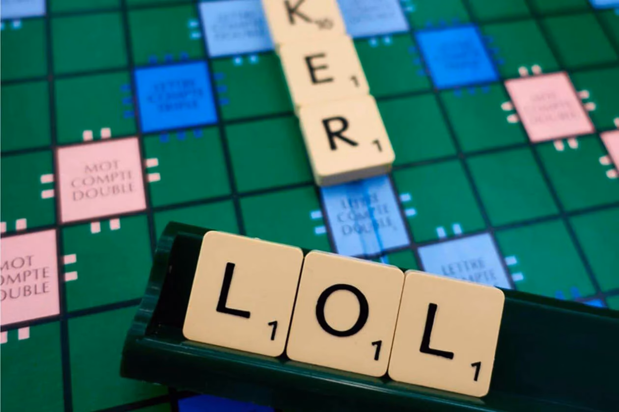 Is 'er' a Scrabble word?