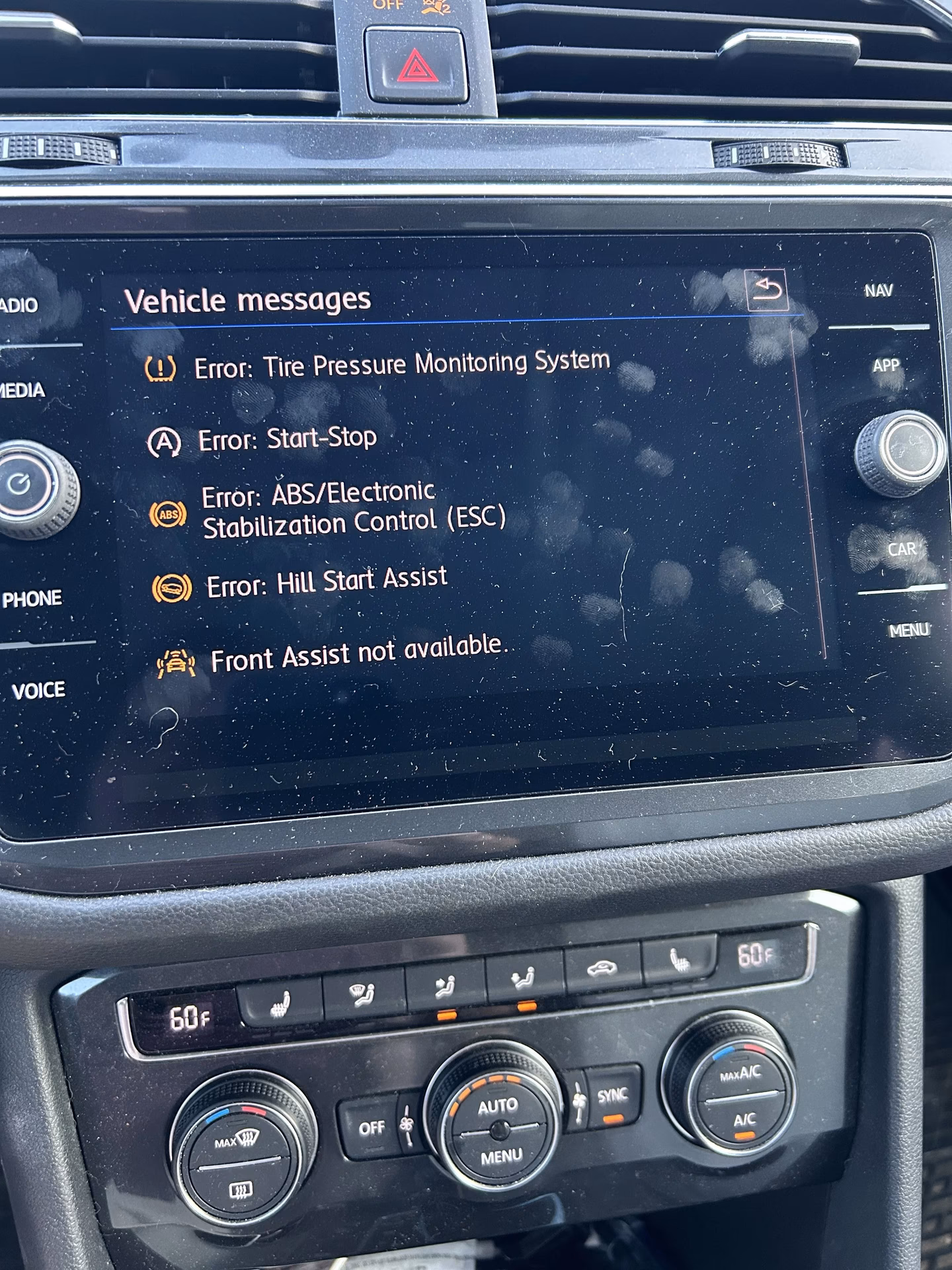 Can a 2018 Tiguan battery be replaced?