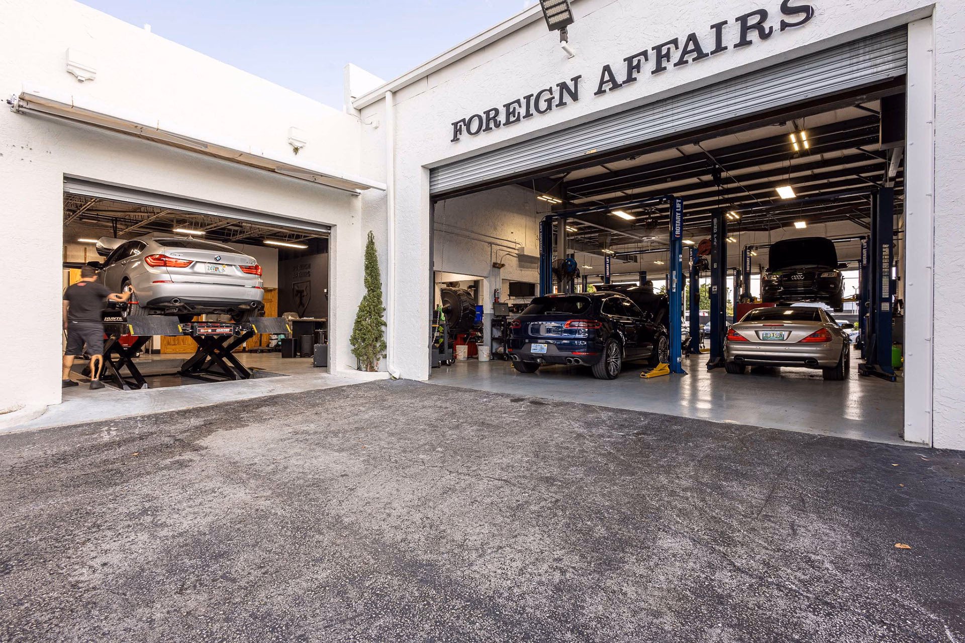 Who is Steve's European automotive?