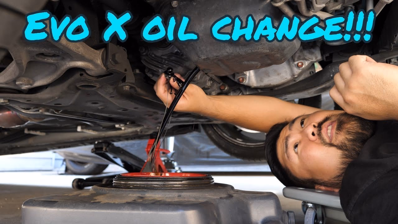How much transmission fluid does a Mitsubishi Evo X Mr need?
