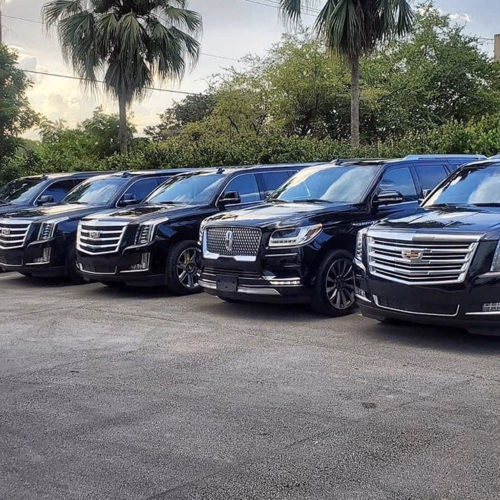 Who is limos of Newport & Providence?