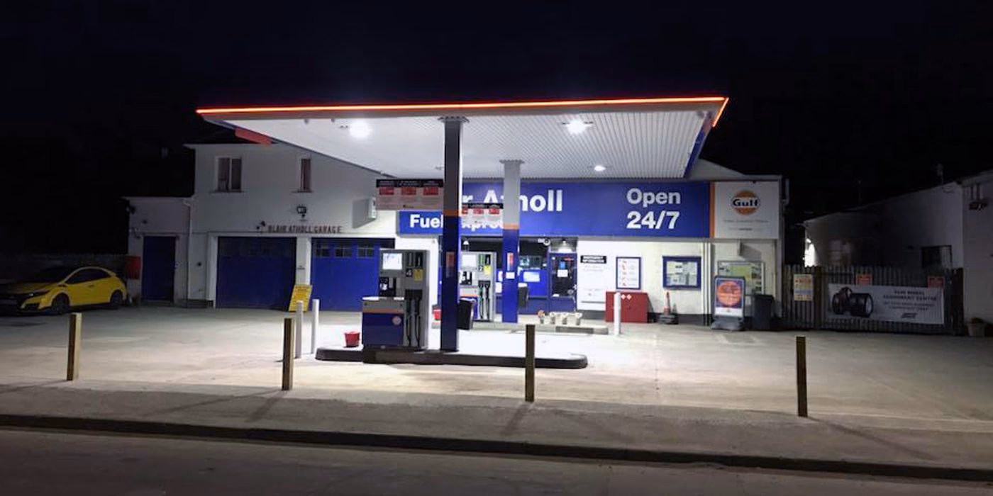 What services does Pitlochry garage company provide?