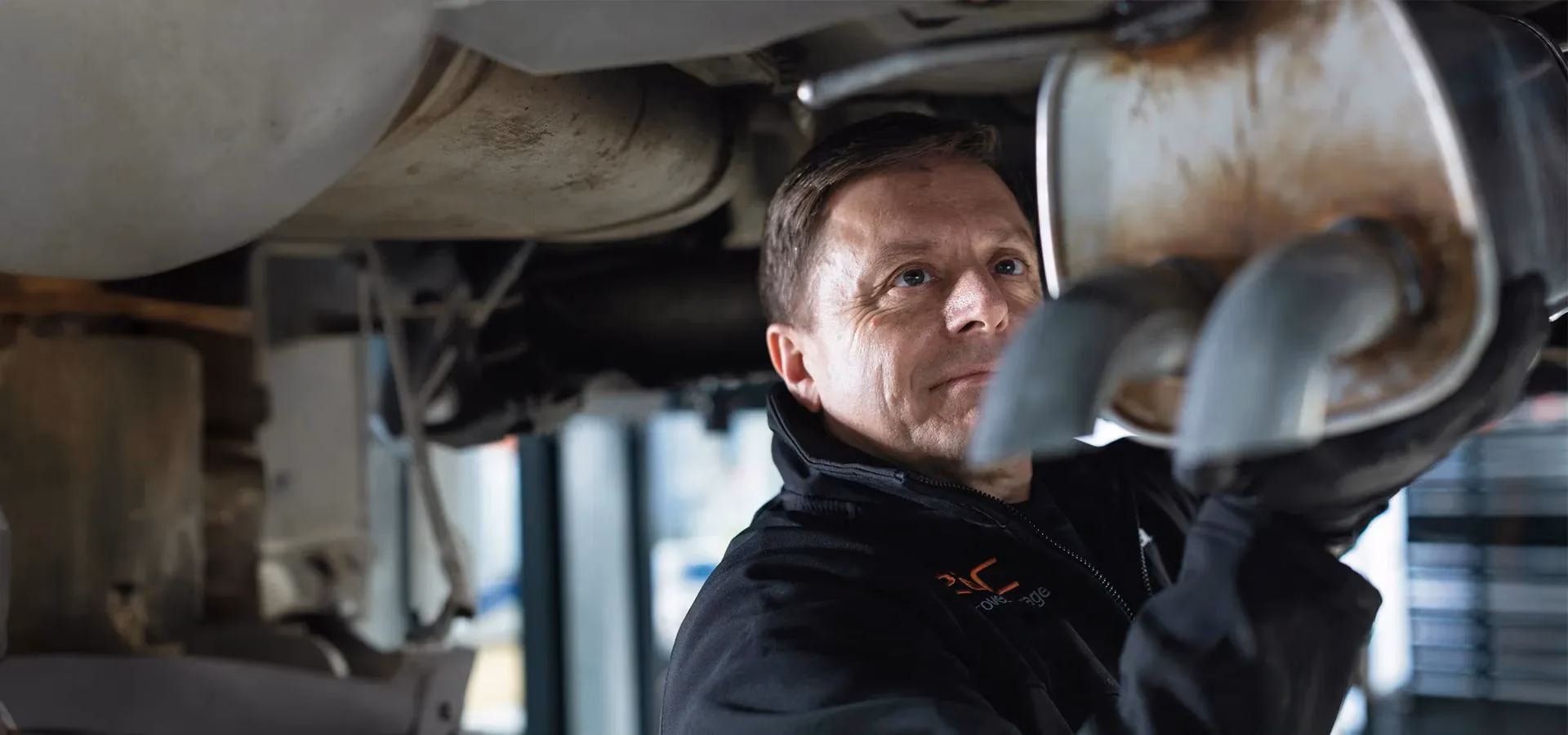 Who are Flowtech exhausts?