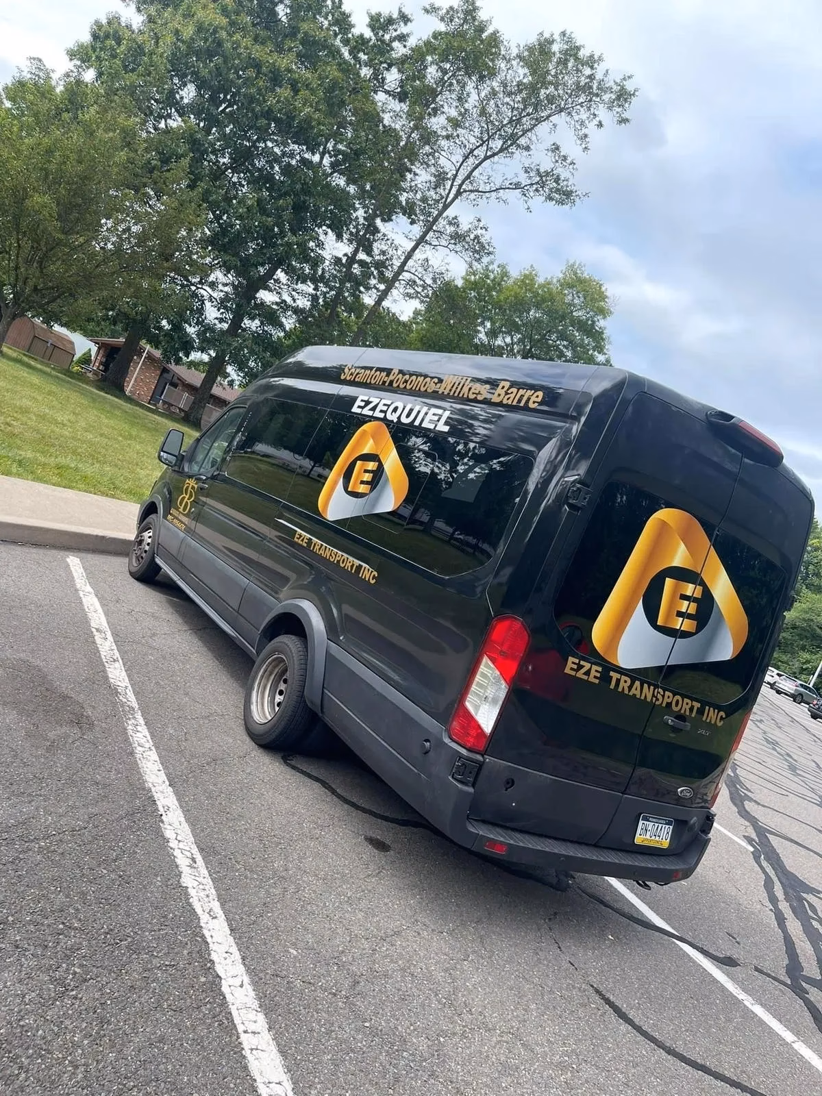 Can I get a cab to Eze airport?