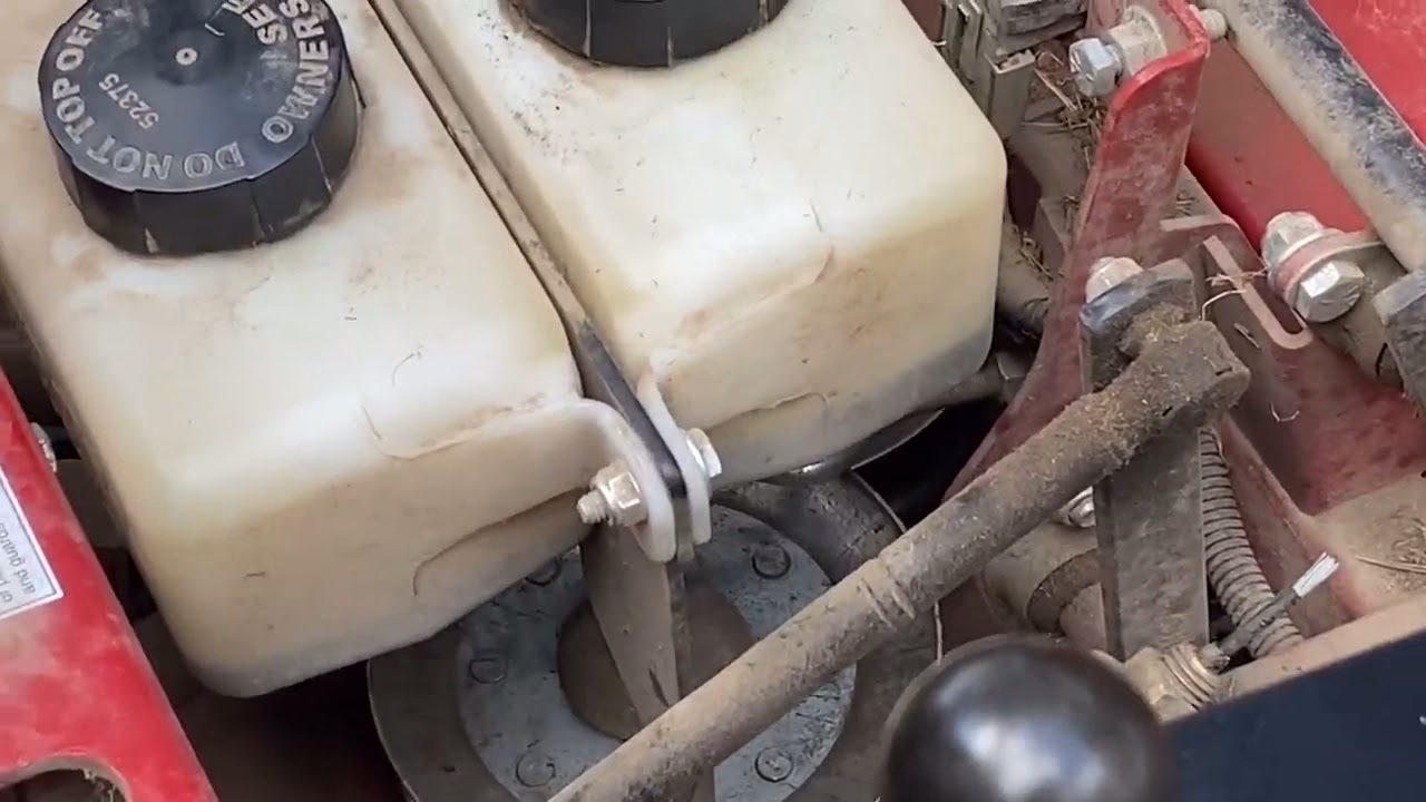 Does Ferris offer warranty service?