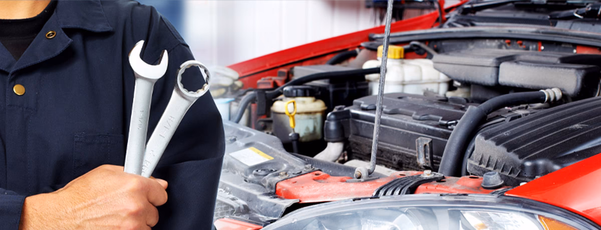 Who provides Ford accident management?
