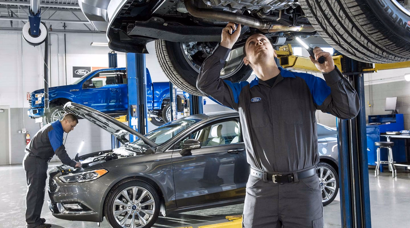 Who is a Ford authorized repairer?