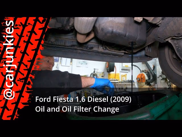 How many liters of engine oil for Ford Fiesta 6?