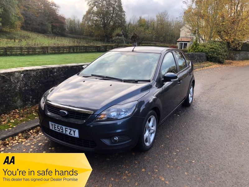 How safe is the Ford Focus hatchback (05-11)?