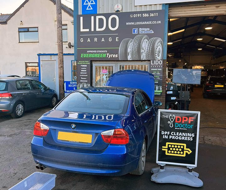 Where can I find a car repair centre in Hartlepool?