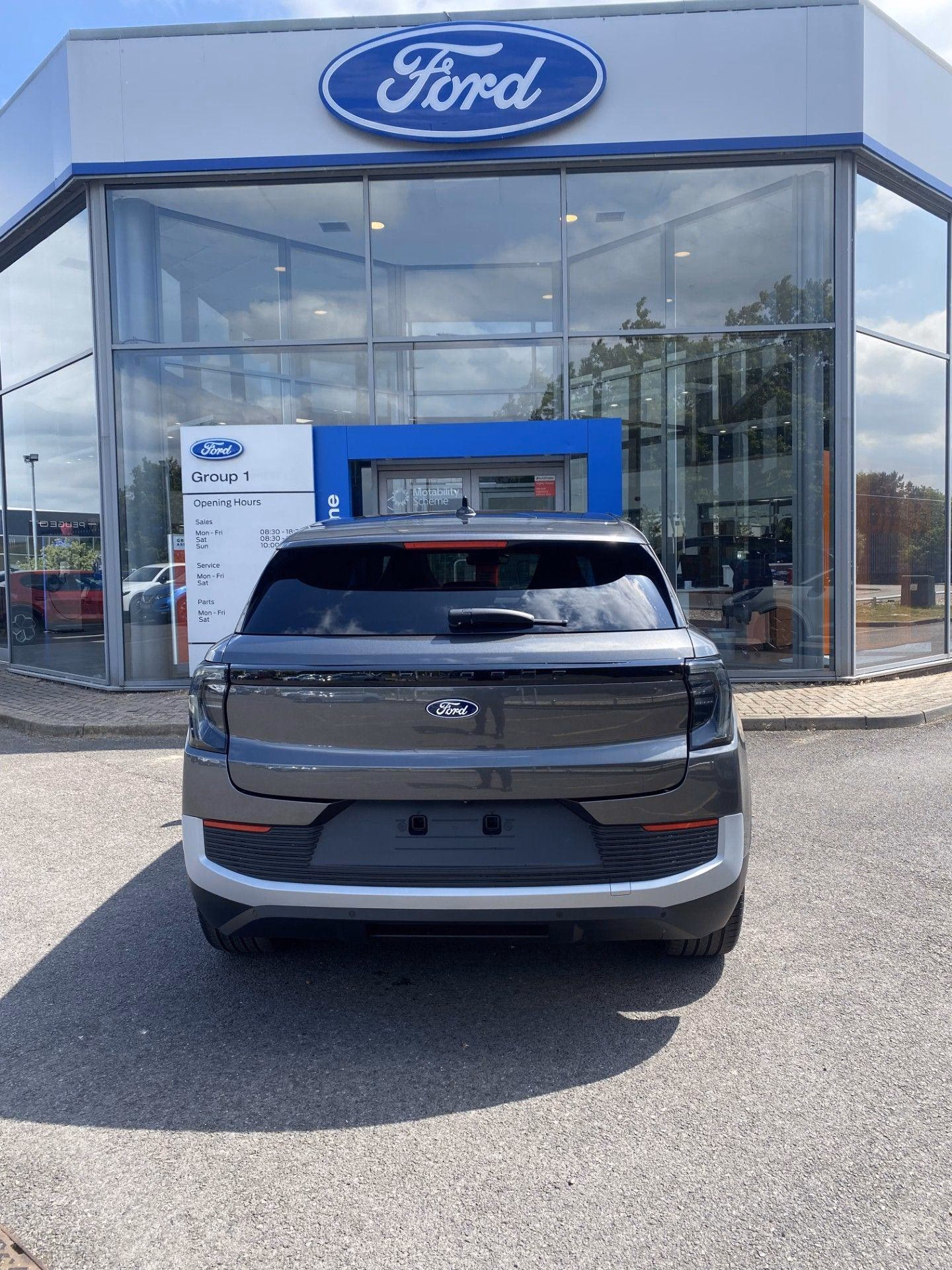 Where is Group 1 Ford Newbury?