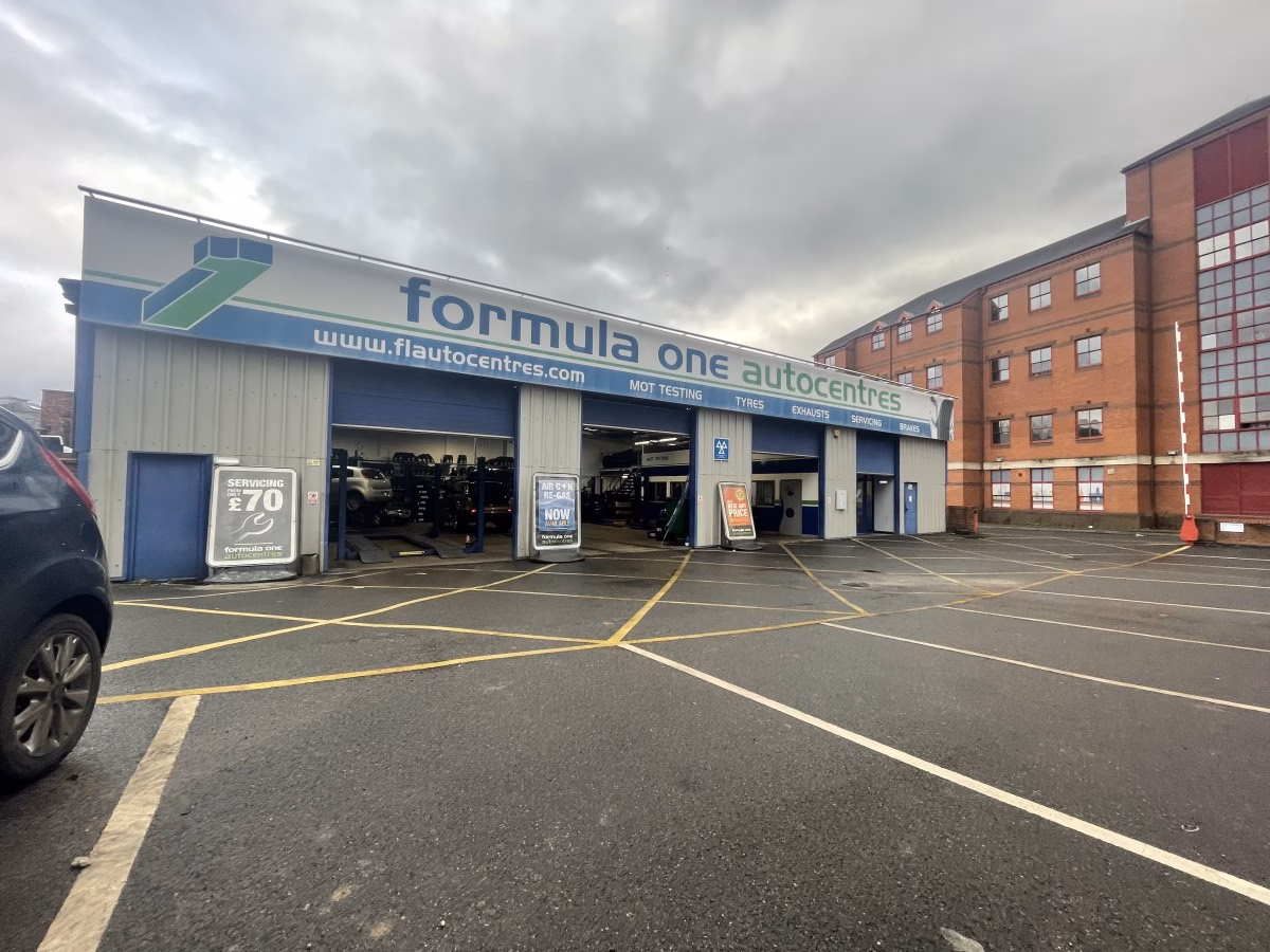 Who is Formula One Autocentres - Nottingham Lenton?