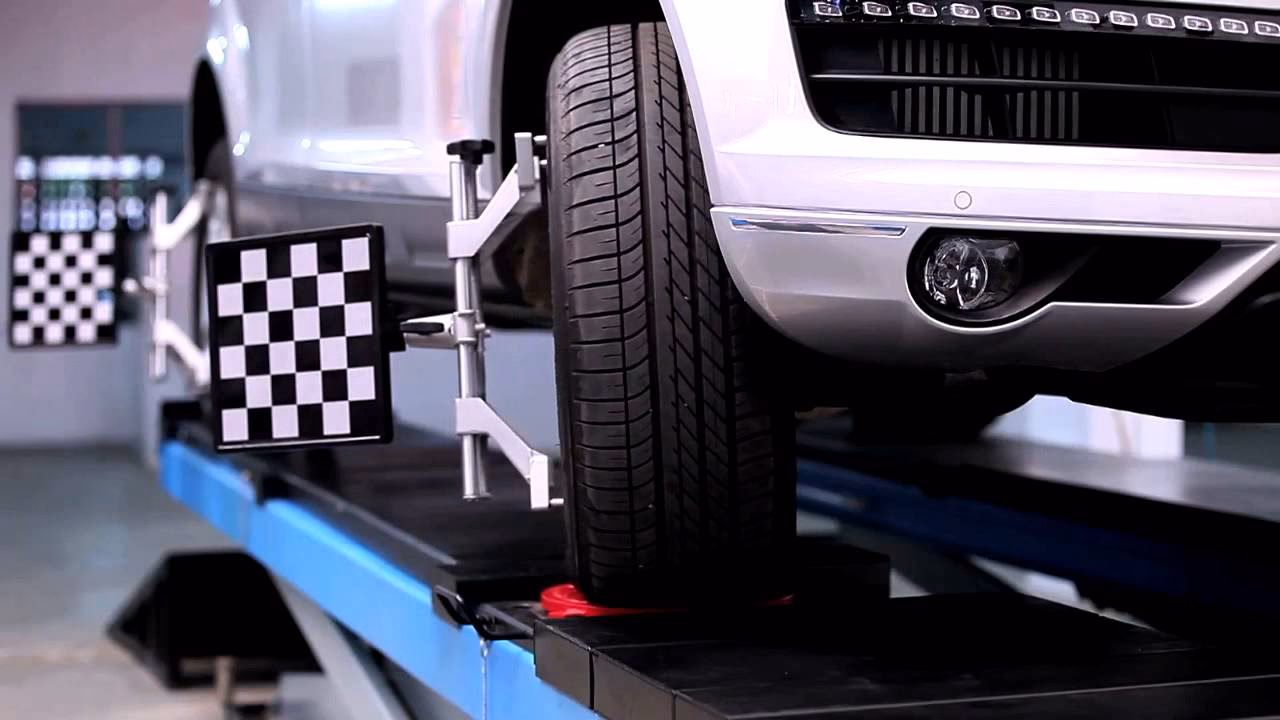 What is a vehicle alignment history feature?