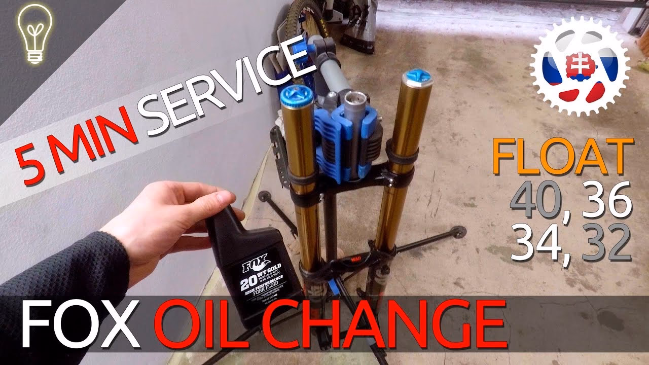 How does a Fox RP2 damper work?