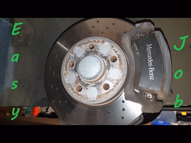 What pads do Mercedes use on the AMG line?
