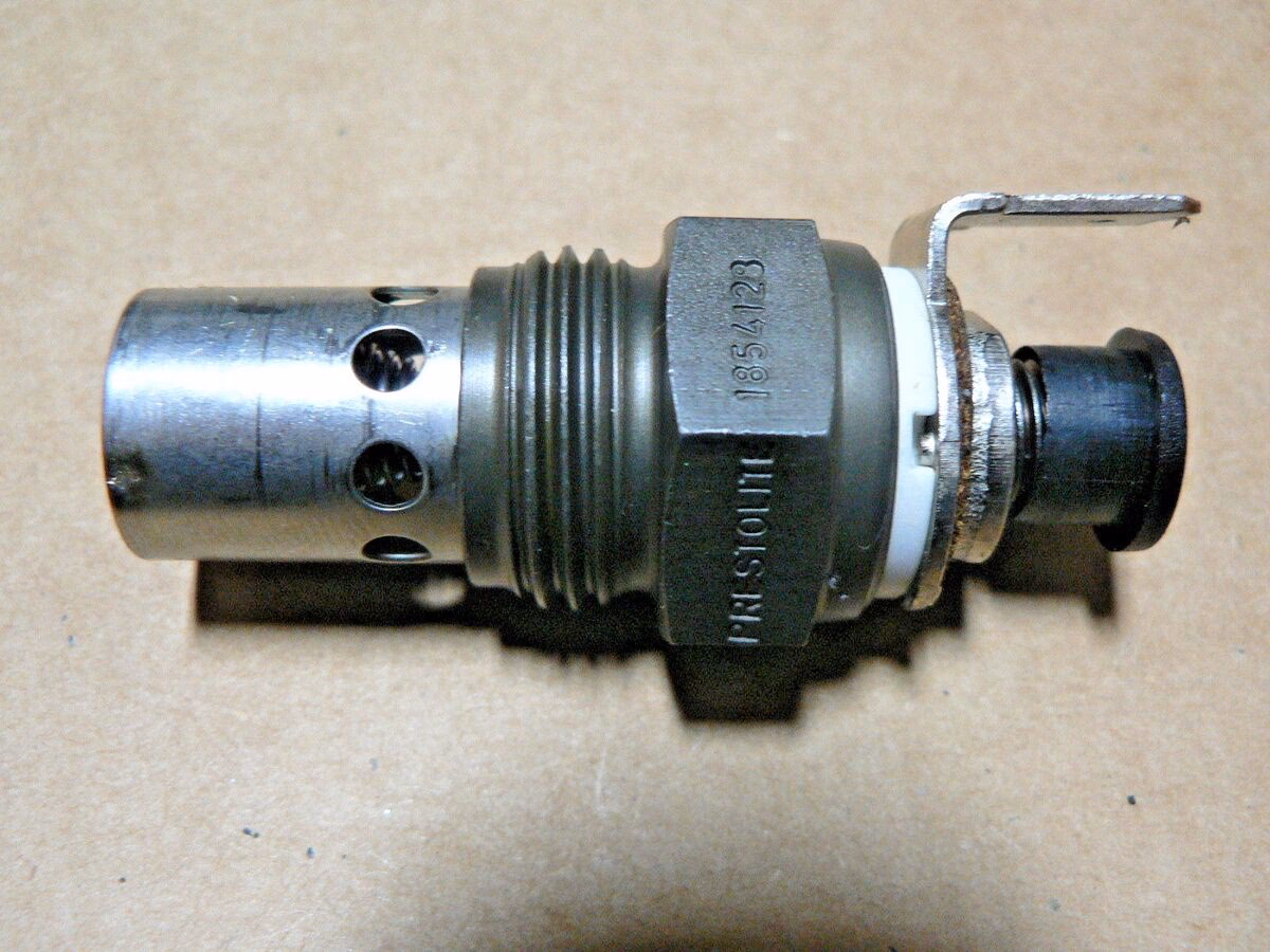 Do direct injection diesel engines have glow plugs?