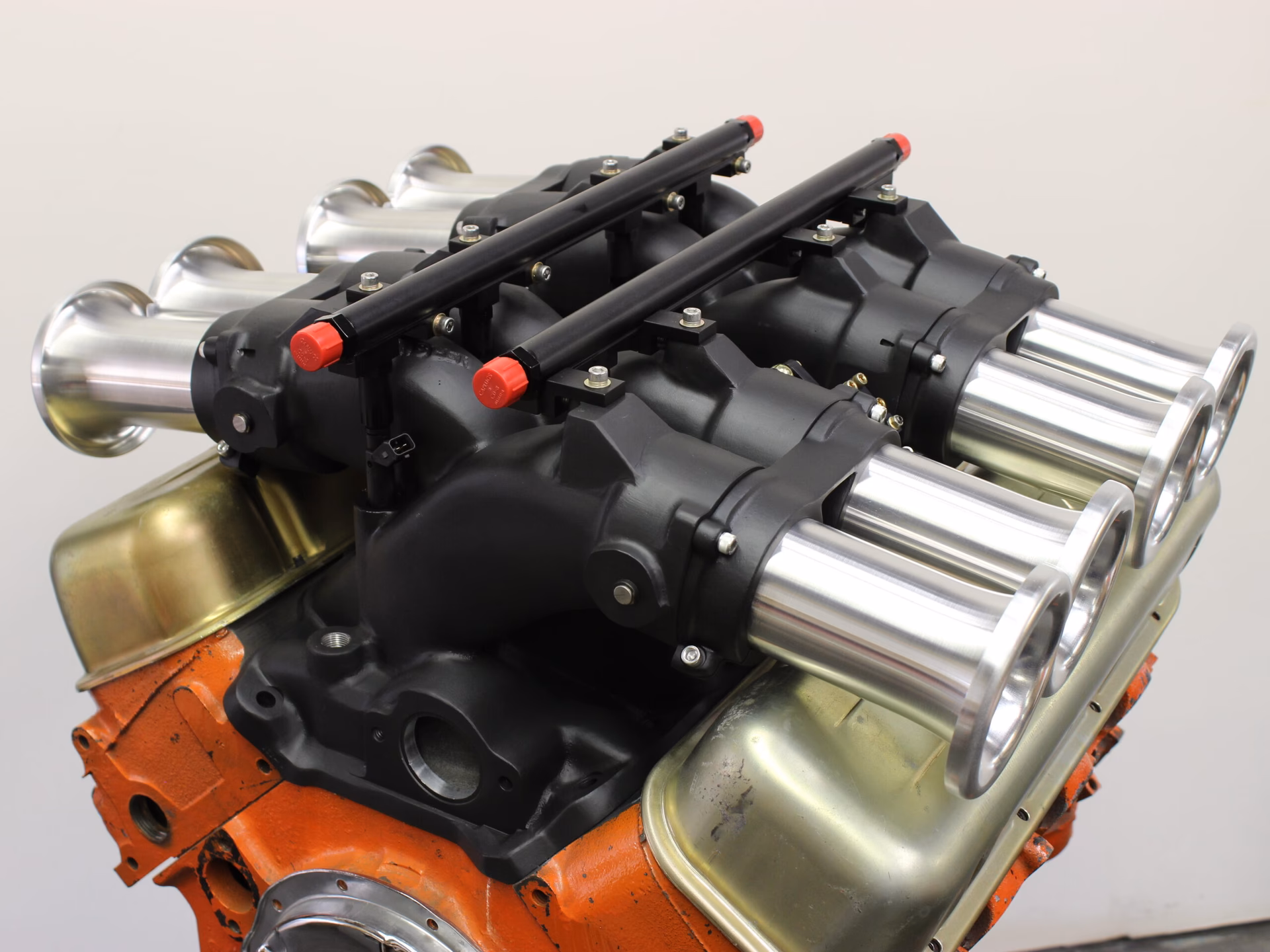 What brands of fuel injection manifolds are available?
