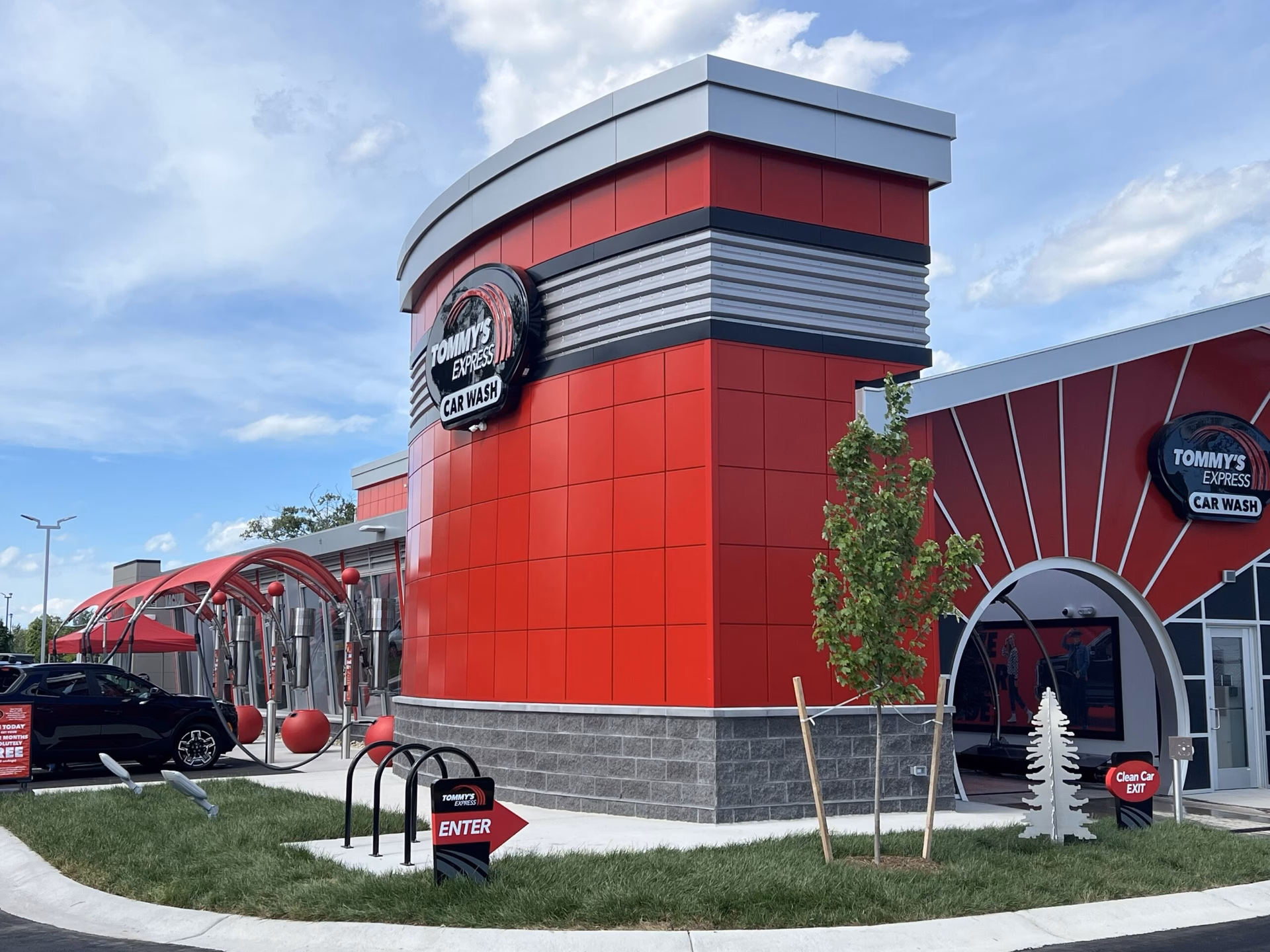 Who is a full service car wash & Express detailing center?