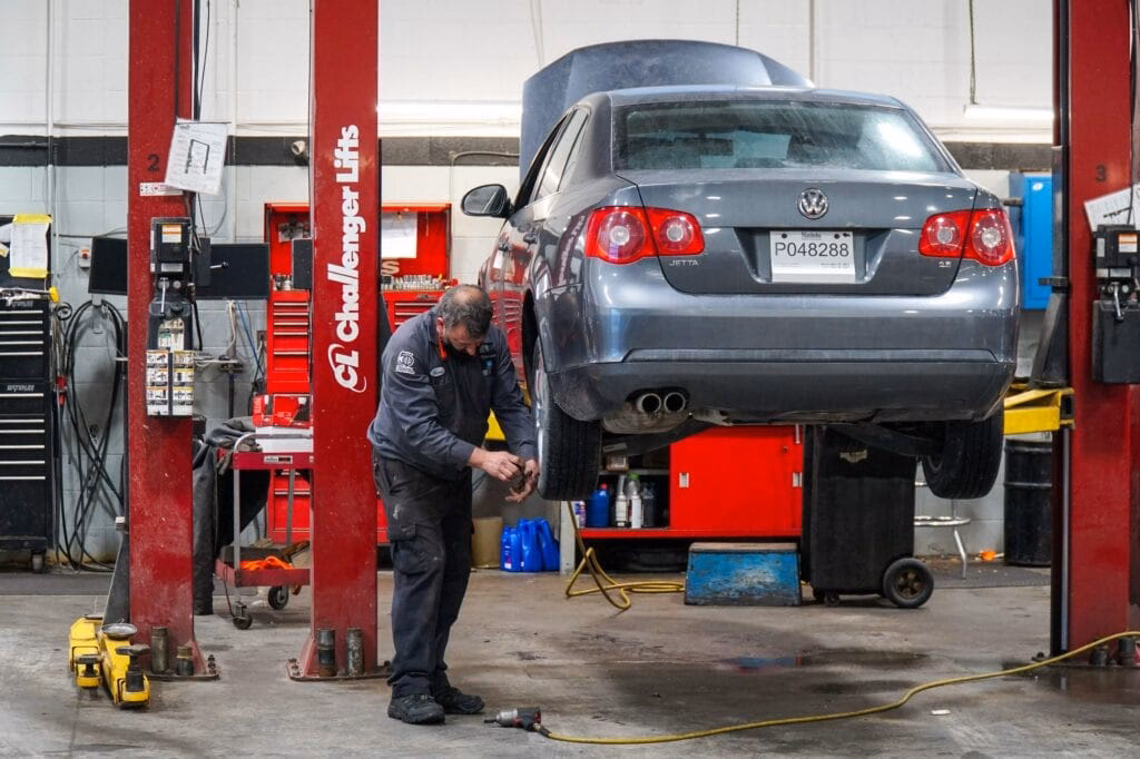 Is a full service the same as an MOT?