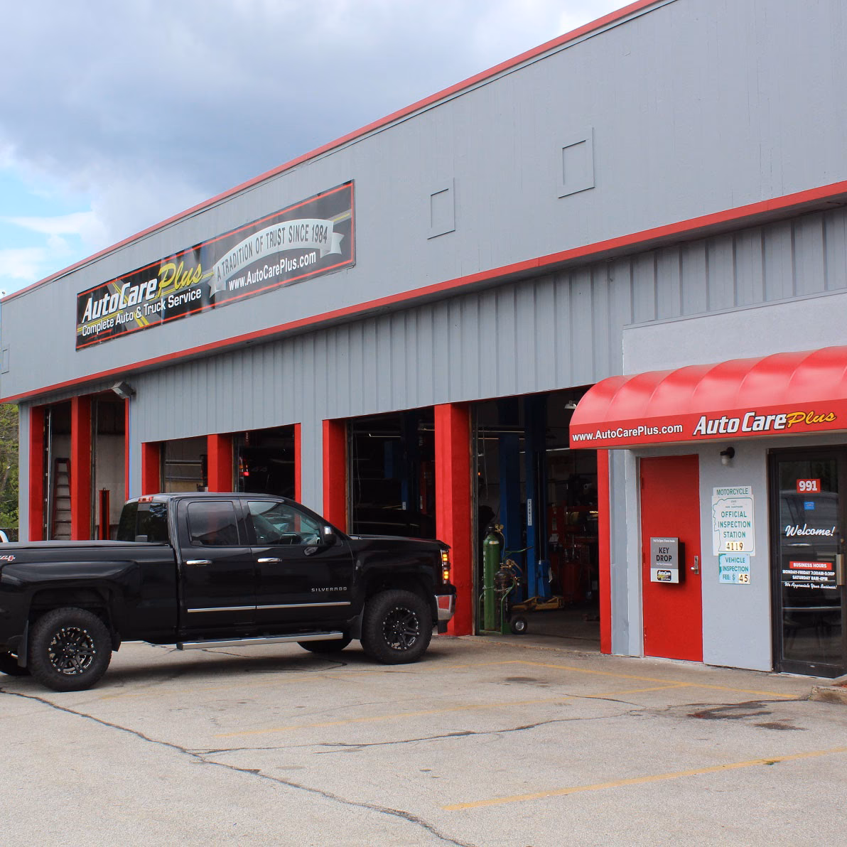 Why should you choose a local garage in Manchester?