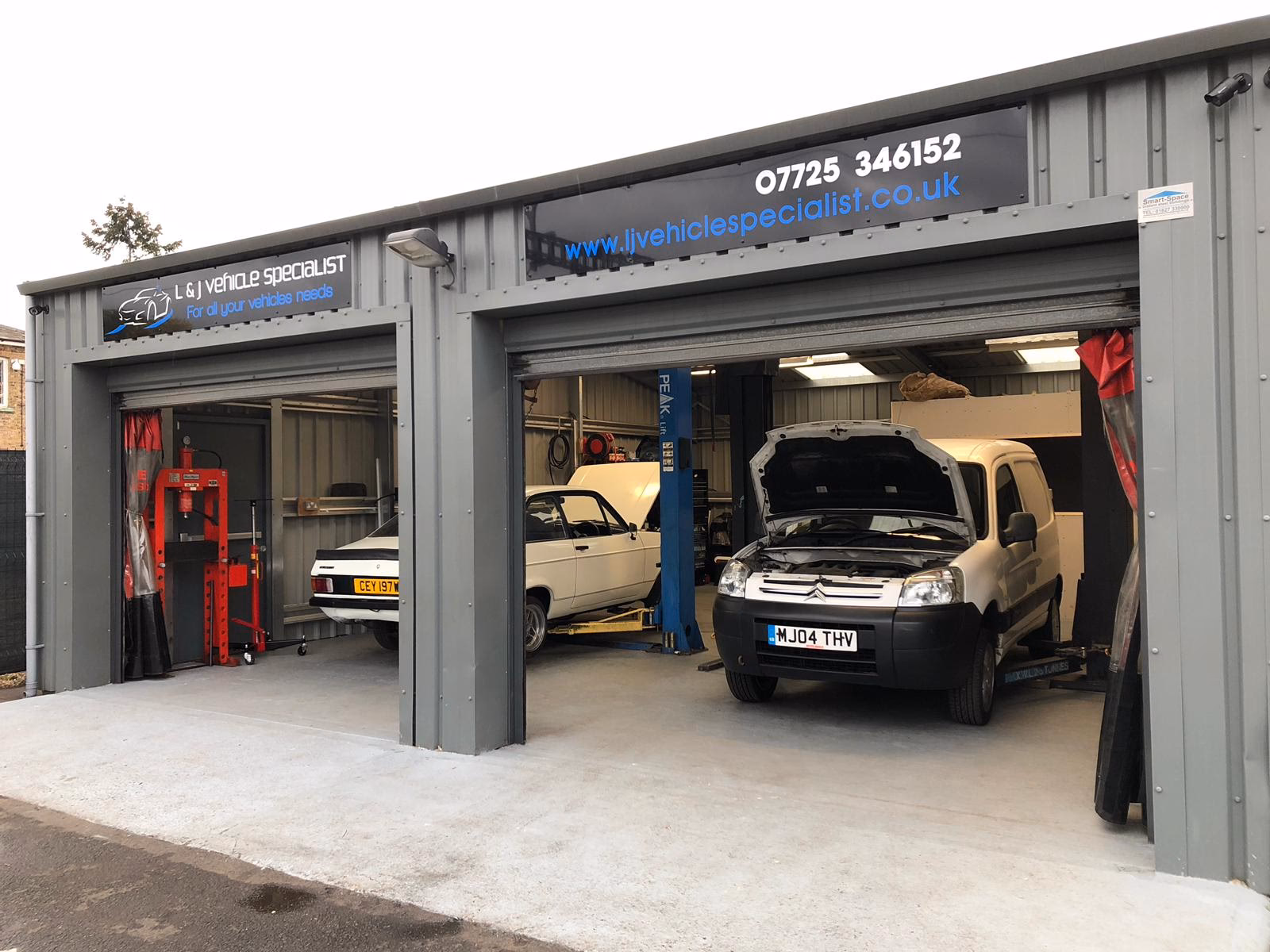What services does Marlow Autos offer?