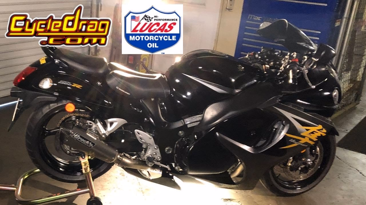 How to oil a Suzuki Hayabusa?