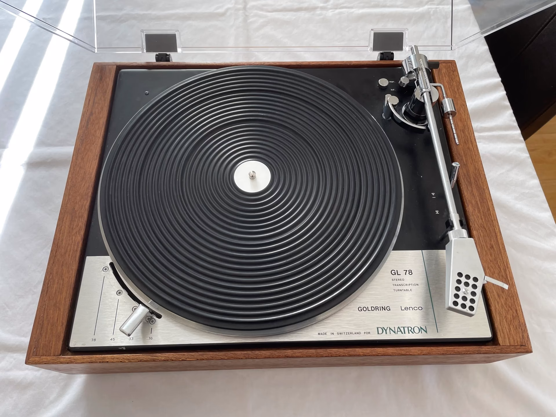 Can a Goldring Lenco GL75 be upgraded?