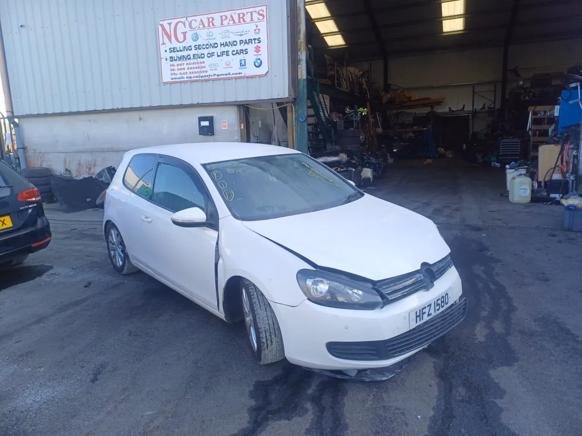 Who owns Volkswagen Golf Breakers?