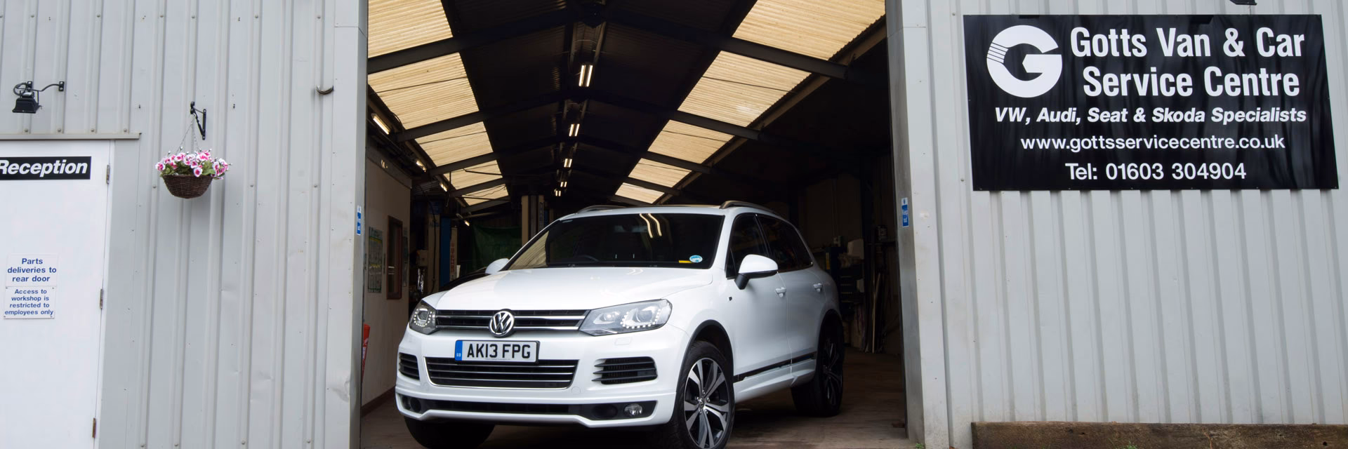 Who is Gott's van & car service centre?