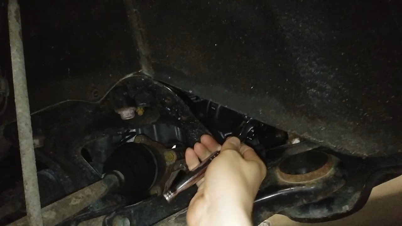Where is the oil filter on a Ford Focus?