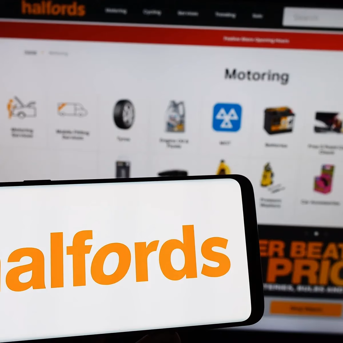 Does Halfords offer a 30-day exchange policy?