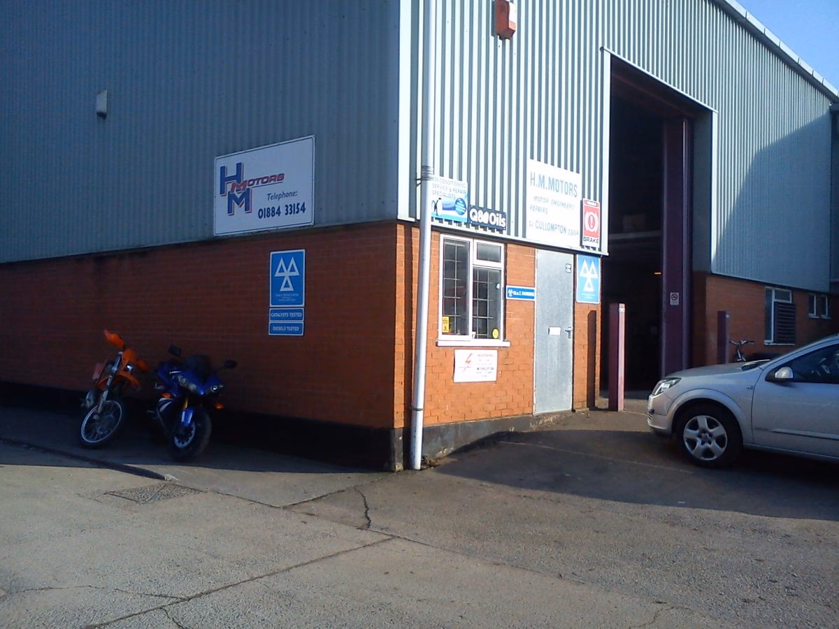 Where is H & M Motors Ltd?