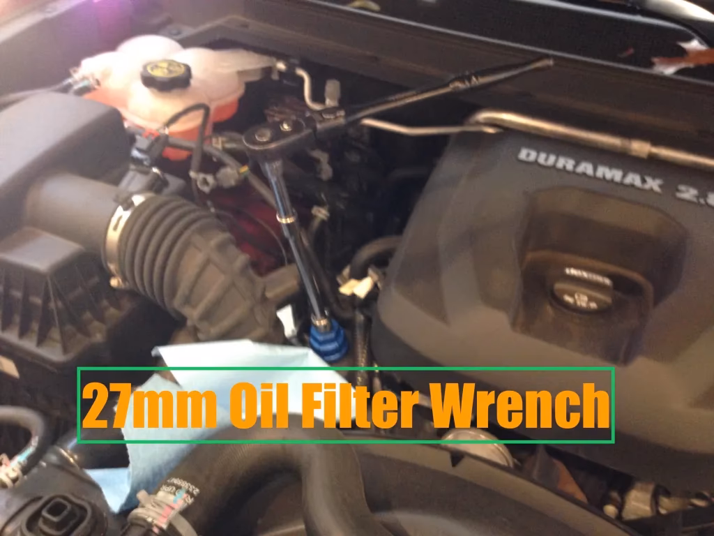 How do I know if my Holden Colorado transmission oil needs replacing?