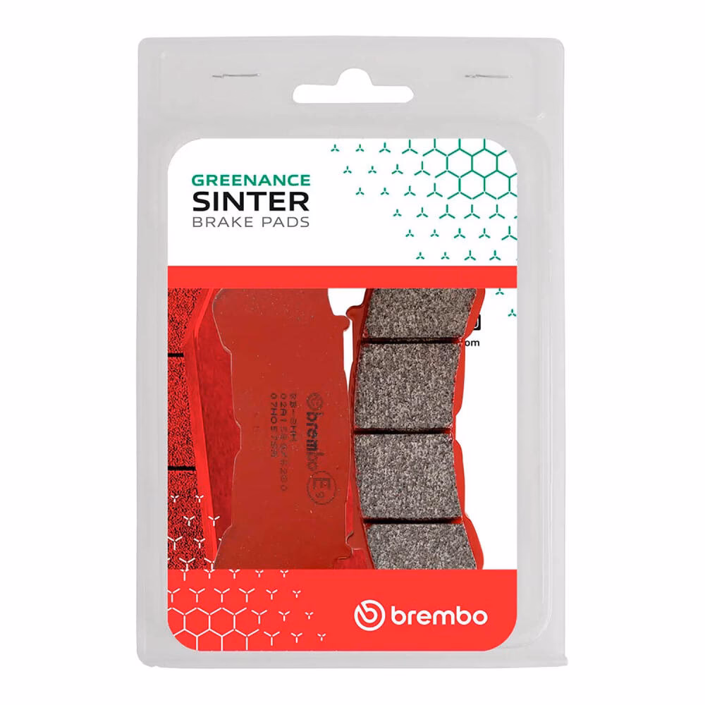 Does the CBF1000 have a combined brake system?