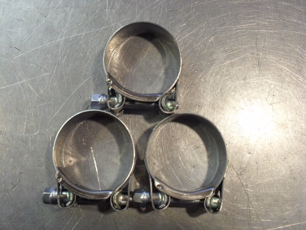 What is the maximum torque of the Honda VTR1000F Firestorm?